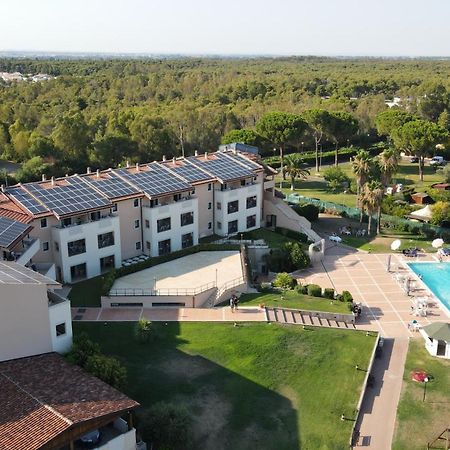 Heraclea Hotel Residence ポリコーロ エクステリア 写真