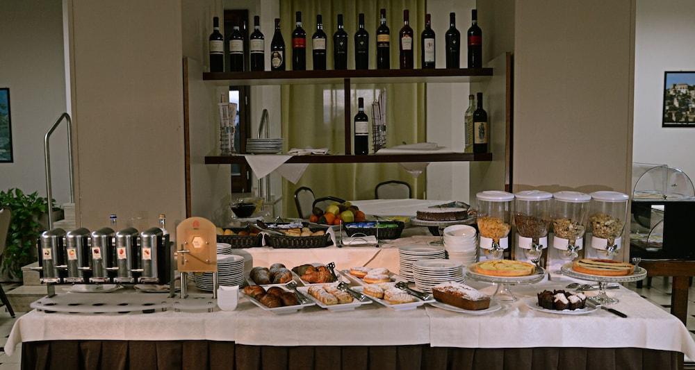 Heraclea Hotel Residence ポリコーロ エクステリア 写真